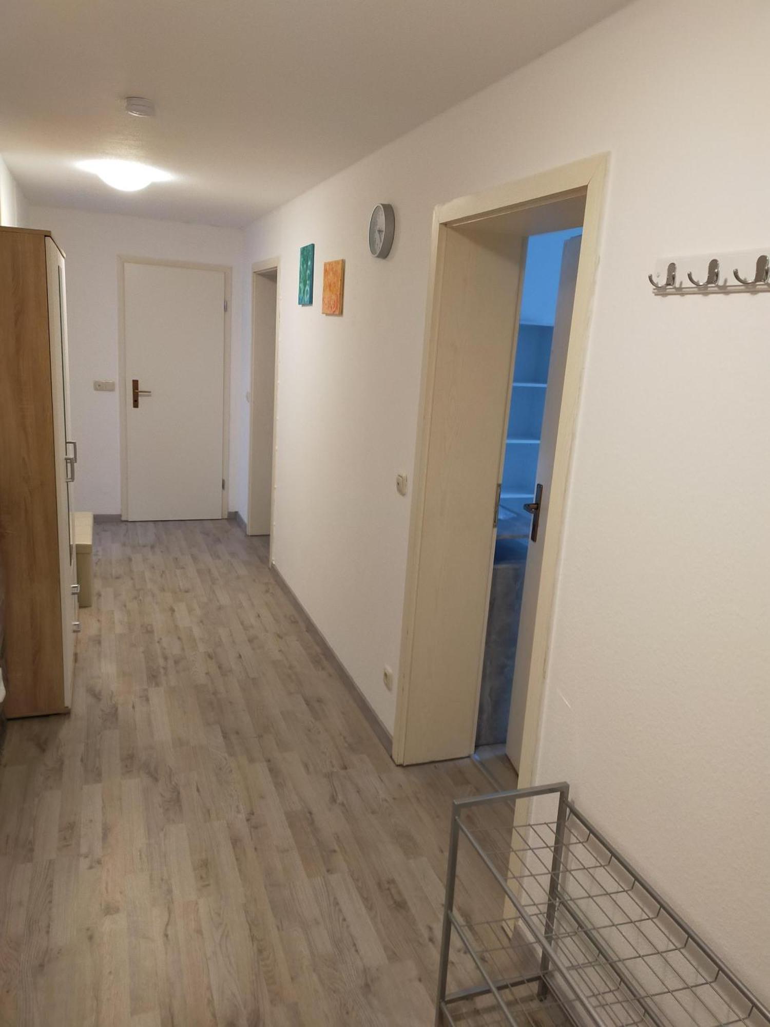 Flex Aparts - Grosse, Moeblierte Wohnung In Zwickau Mit 2 Zimmern المظهر الخارجي الصورة